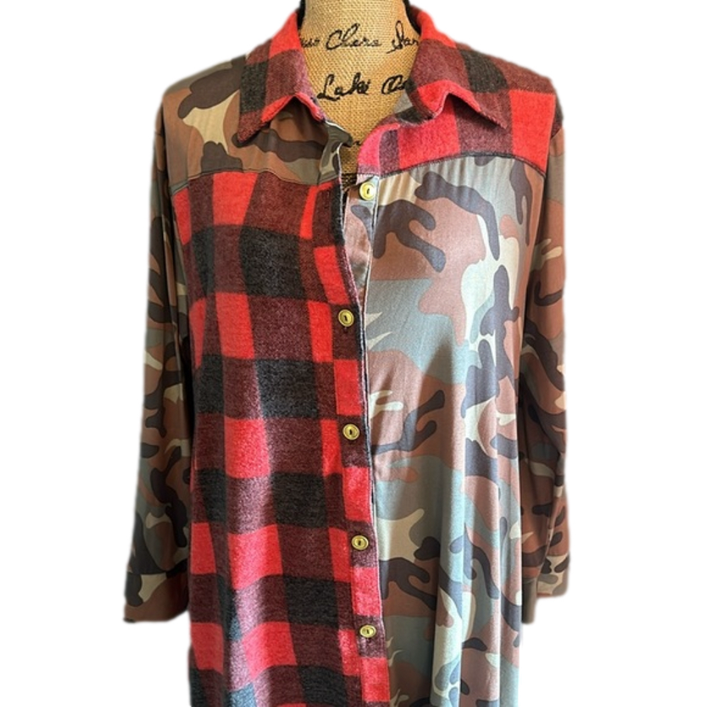 Karen T Design Multiple Color Top New - image 1